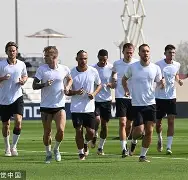 英格兰队备战丹麦，球员健康状况不容忽视的简单介绍